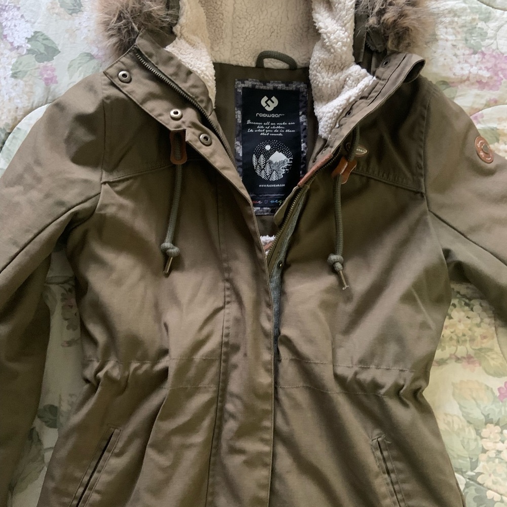 EUC Ragwear jacket - Picture 4 of 5